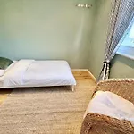 Ferienhaus Strandgut, 5 Minuten Vom