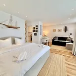 Strandgut, 5 Minuten Vom *